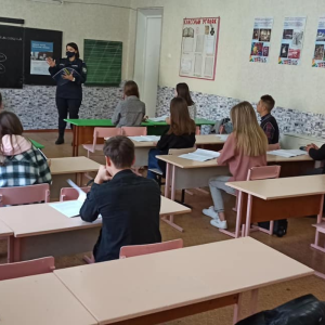 Тандем Учителя и Полицейского в 11 классе! Теория+Практика в жизнь!