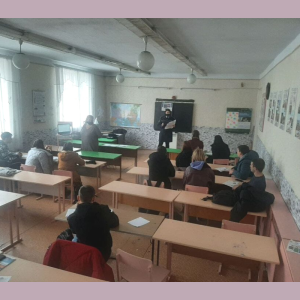 Polițiștii din Briceni continuă să desfășoare ore în cadrul „Programului de socializare juridică în școlile din raionul Briceni”